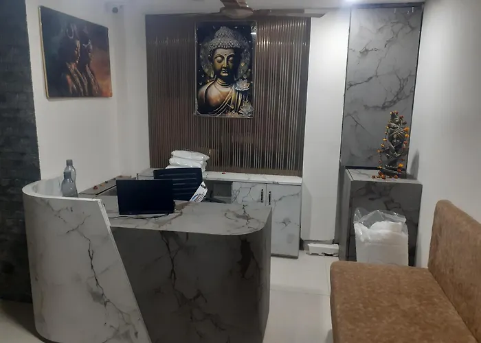 Hotel Shivaarambh Homestay